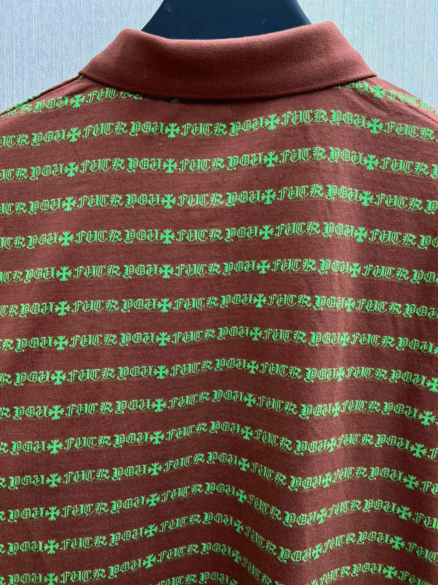 🅿️430 Croix Heart 25 Ss striped POLO long sleeves. Minimum order of 1,000 meters for yarn-dyed fabric. Expensive. The embroidery uses imported Tajima embroidery machine. The collar leather tag is made of imported lambskin. The hardware is made of real antique silver. The cost is extremely expensive. Size: S.M.L